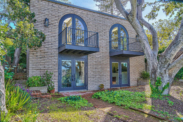 Camino Real 11 NE of 4th in Carmel-by-the-Sea