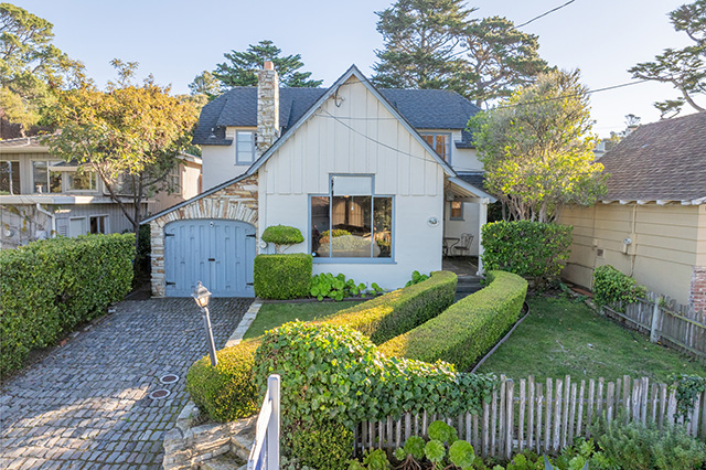 San Antonio 3 NE of 8th Avenue